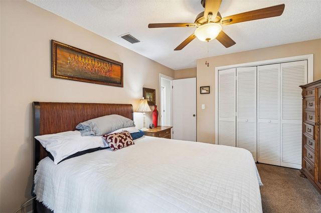 606 GROVEWOOD LANE, Largo, FL 33770