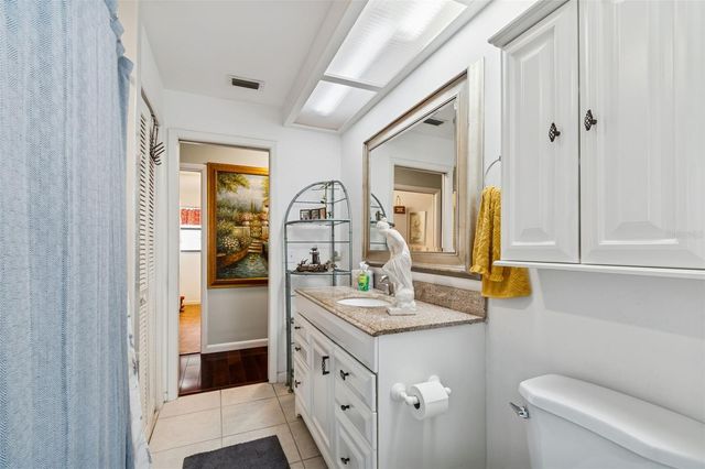 606 GROVEWOOD LANE, Largo, FL 33770