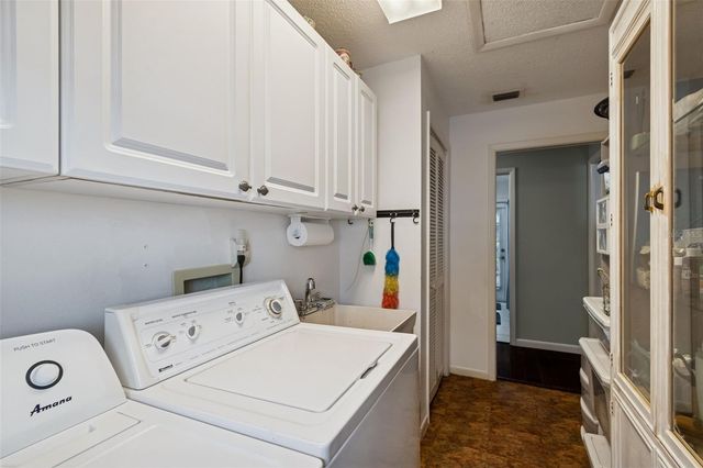 606 GROVEWOOD LANE, Largo, FL 33770