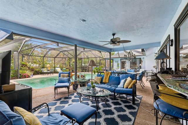 606 GROVEWOOD LANE, Largo, FL 33770