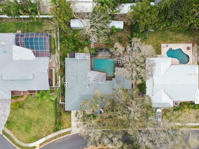 606 GROVEWOOD LANE, Largo, FL 33770