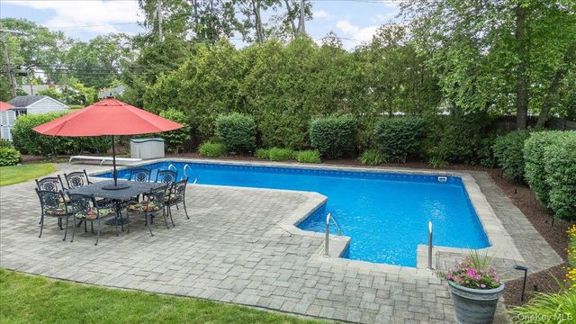 39 Merrivale Drive, Smithtown, NY 11787