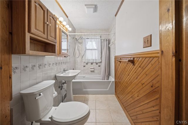 110 Oakley Drive, Cicero, NY 13212