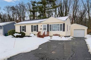 110 Oakley Drive, Cicero, NY 13212