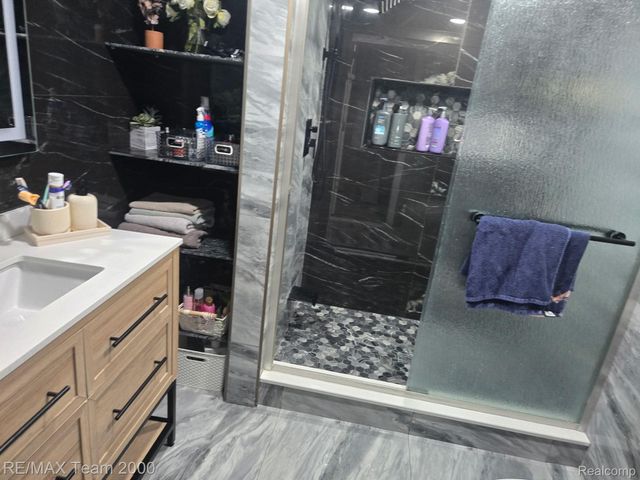 439 N Vernon Street, Dearborn, MI 48128