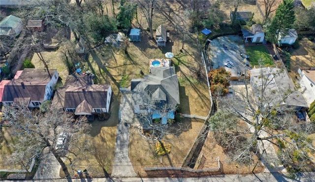 1608 Carroll NW Drive, Atlanta, GA 30318