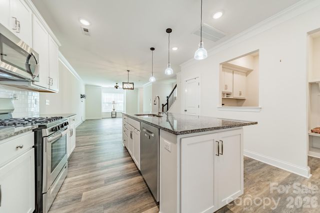 202 Waterlynn Ridge Road F, Mooresville, NC 28117