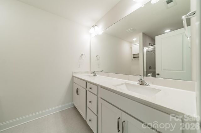 202 Waterlynn Ridge Road F, Mooresville, NC 28117