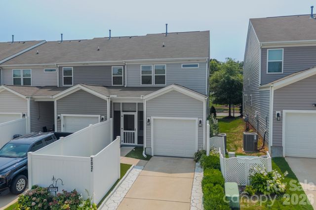202 Waterlynn Ridge Road F, Mooresville, NC 28117