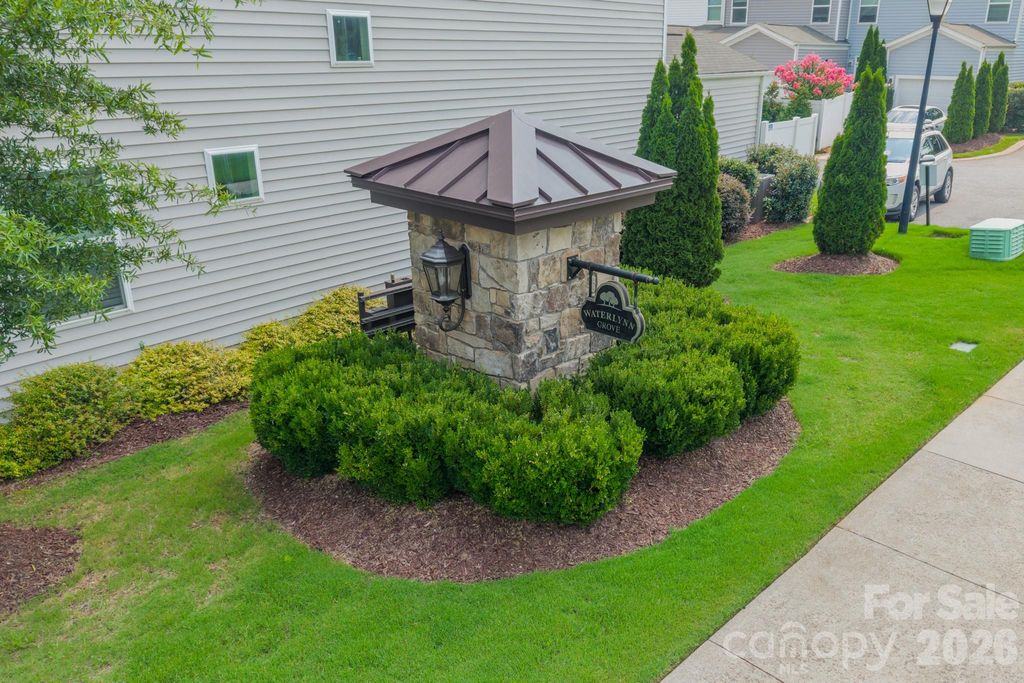 202 Waterlynn Ridge Road F, Mooresville, NC 28117