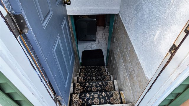 72 Ford Street, Providence, RI 02907