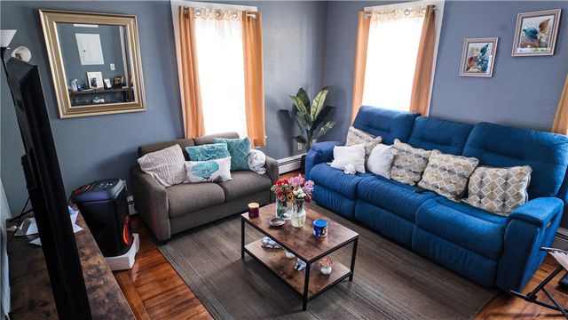 72 Ford Street, Providence, RI 02907