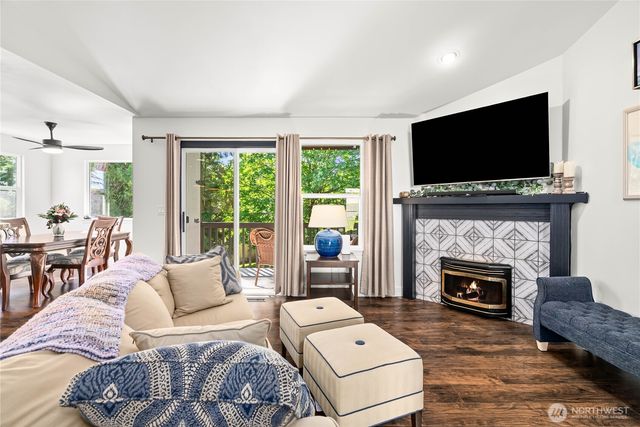 7224 Sunset Avenue NE, Bremerton, WA 98311