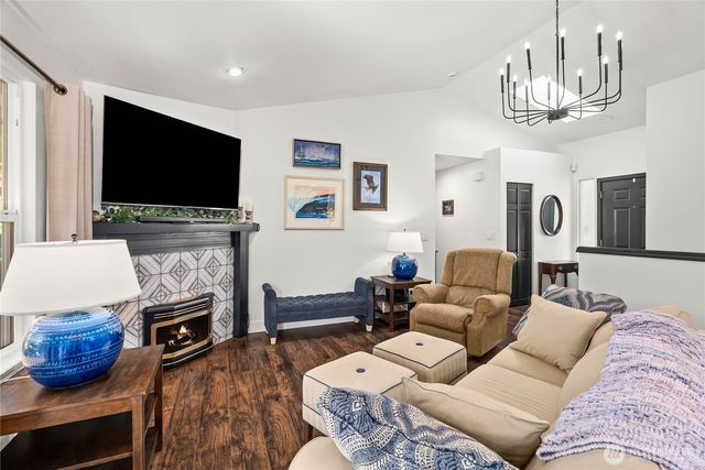 7224 Sunset Avenue NE, Bremerton, WA 98311
