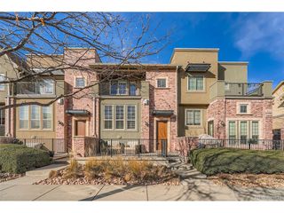 900 Elmhurst Dr B, Highlands Ranch, CO 80129