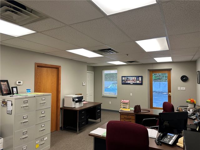 25 Gill Hall, Pleasant Hills, PA 15025