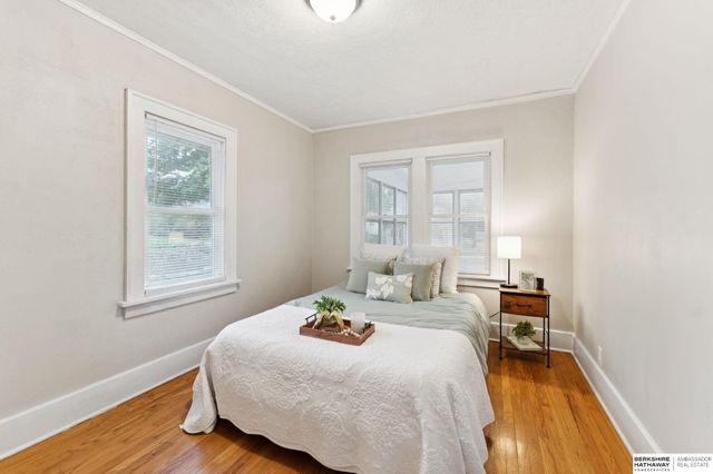 6460 Parker Street, Omaha, NE 68104