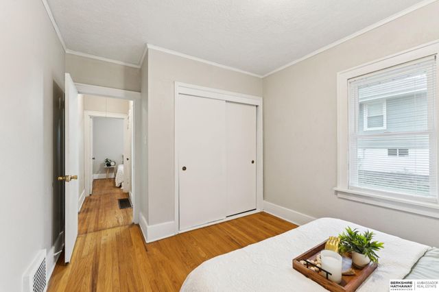 6460 Parker Street, Omaha, NE 68104