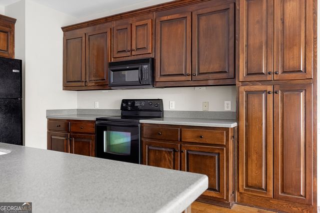 56 Edgar Drive, Commerce, GA 30529