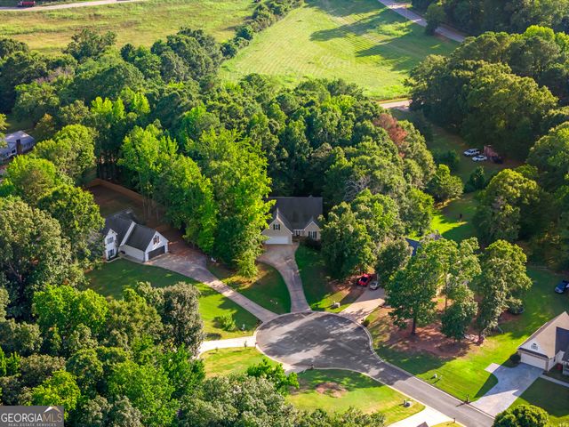 56 Edgar Drive, Commerce, GA 30529