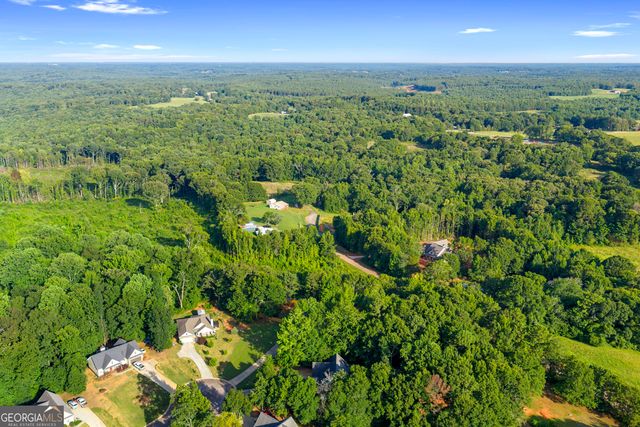56 Edgar Drive, Commerce, GA 30529