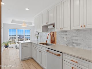 400 E BAY Street 1706, Jacksonville, FL 32202