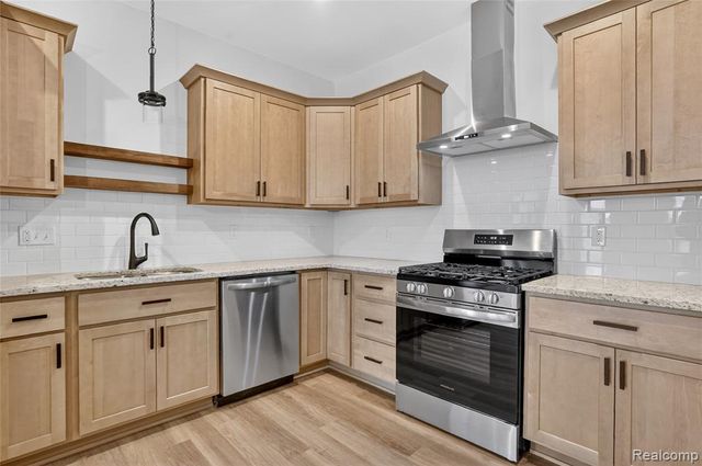 276 Percy Drive, Howell, MI 48843