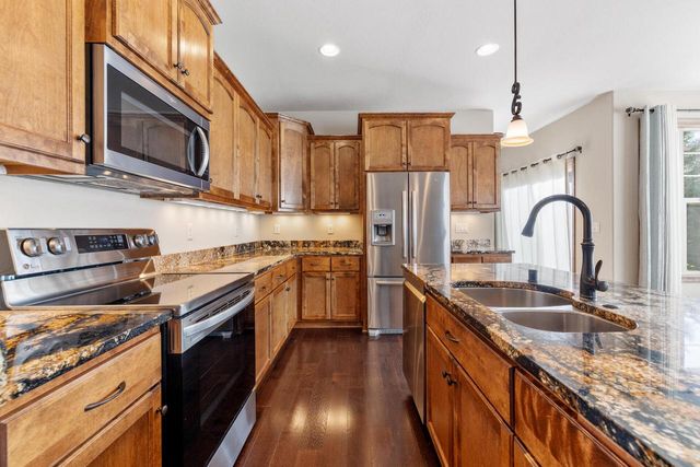 N73W29015 Bark River ROAD, Hartland, WI 53029