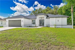 1716 SE 12th ST, Cape Coral, FL 33990