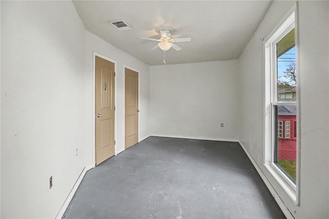 2909 Woodmeadow Drive, Bryan, TX 77802