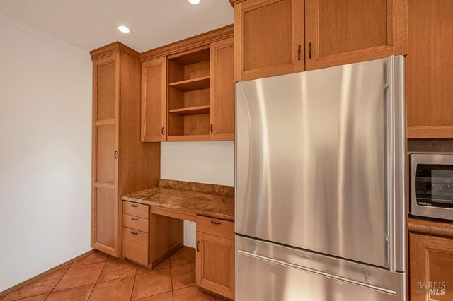 815 Dry Creek Rd, Healdsburg, CA 95448