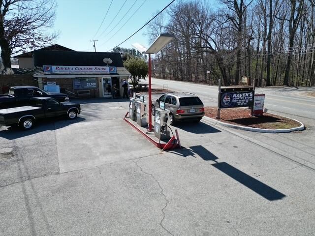 2031 S Main ST, Rocky Mount, VA 24151