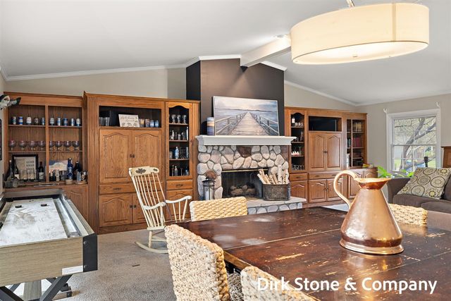18569 Pawnee Drive, Spring Lake, MI 49456