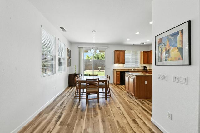2010 Ranch Bluff Way, El Dorado Hills, CA 95762