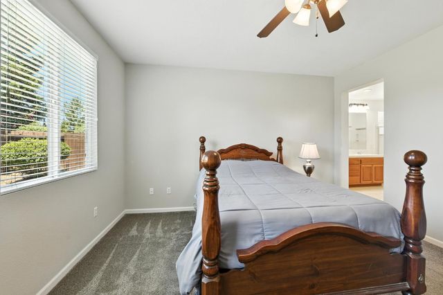 2010 Ranch Bluff Way, El Dorado Hills, CA 95762