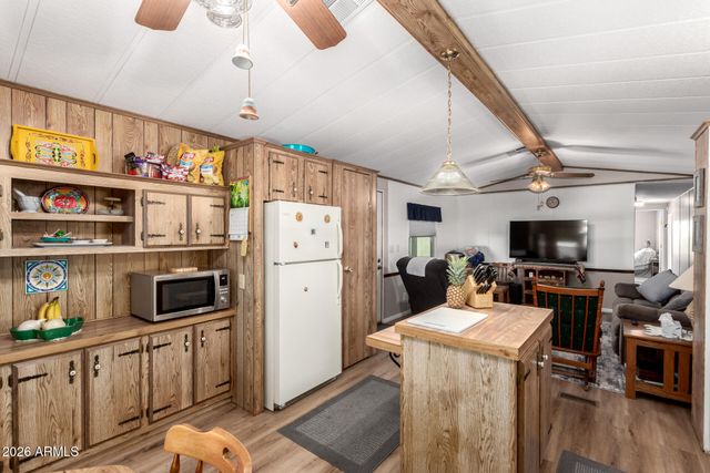 269 N WINCHESTER Road 66, Apache Junction, AZ 85119