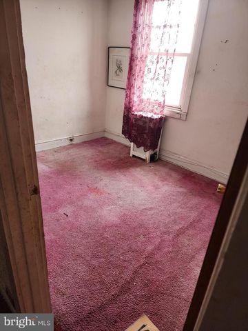 2650 S 61ST ST, Philadelphia, PA 19142