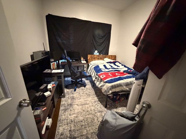 781 Parker St 1, Boston, MA 02120