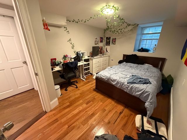 781 Parker St 1, Boston, MA 02120