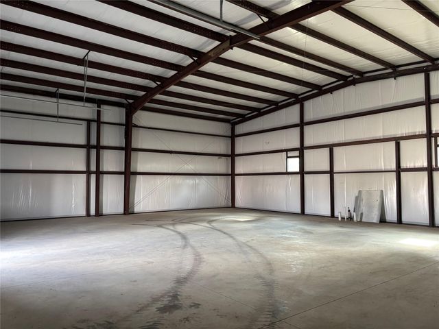 932 Highway 71 E, Bastrop, TX 78602
