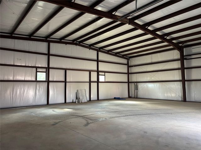 932 Highway 71 E, Bastrop, TX 78602