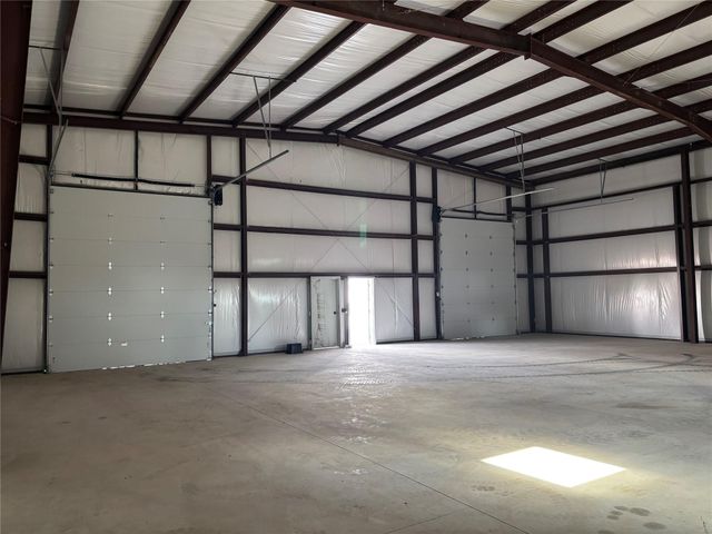 932 Highway 71 E, Bastrop, TX 78602