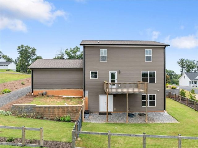 150 Grand Oak Lane, Dahlonega, GA 30533