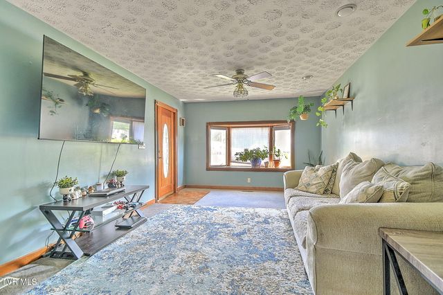2424 Overlook Road, Kingsport, TN 37664
