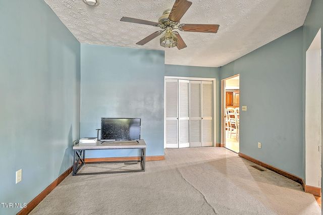 2424 Overlook Road, Kingsport, TN 37664