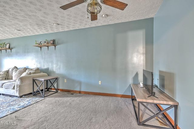 2424 Overlook Road, Kingsport, TN 37664