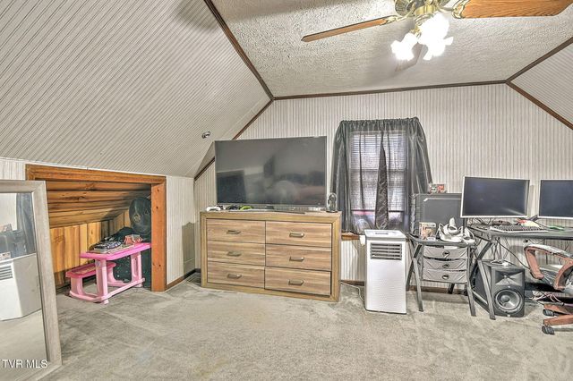 2424 Overlook Road, Kingsport, TN 37664