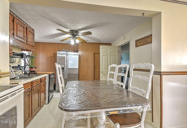 2424 Overlook Road, Kingsport, TN 37664