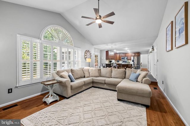 6001 FOX POINT RD, Fredericksburg, VA 22407