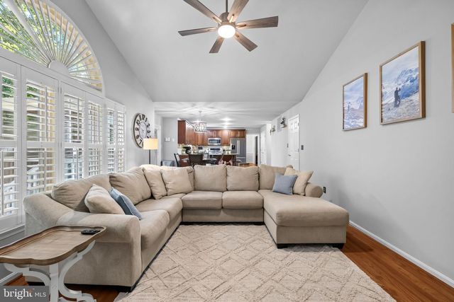 6001 FOX POINT RD, Fredericksburg, VA 22407